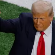 Trump demand� al Wall Street Journal por una publicaci�n vinculada a Jeffrey Epstein