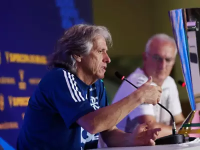Jorge Jes�s reemplazar� a Dorival Juniors como DT de Brasil.