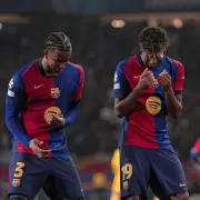 FC Barcelona pisa las semifinales y el Aston Villa de Dibu quedó complicado