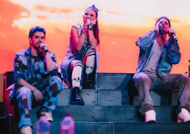 Benjam�n Rojas, Camila Bordonaba y Felipe Colombo forman parte de Erreway.