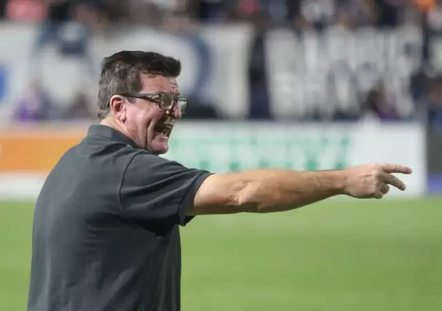 Alfredo Berti, DT de Independiente Rivadavia.