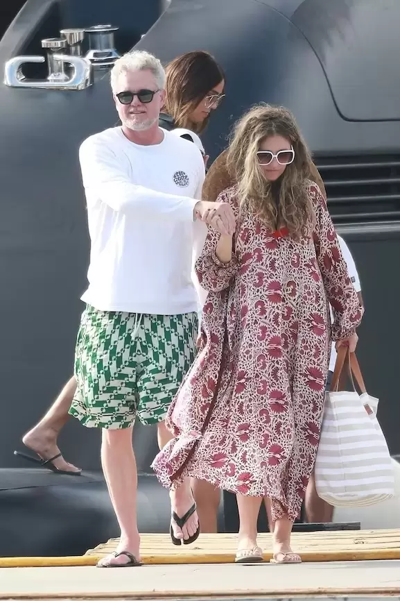 Rebecca Gayheart decidi� retirar el pedido de divorcio. (Photo � 2023 Backgrid/The Grosby Group)