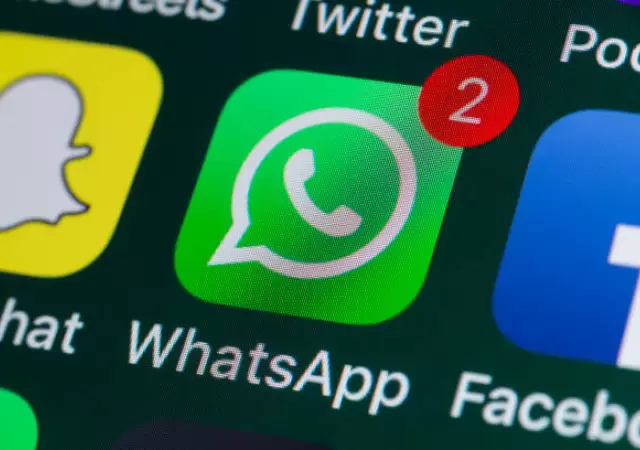 La forma m�s sencilla de recuperar fotos de WhatsAapp.