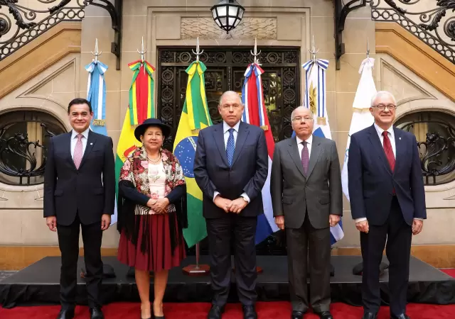 Los titulares de Relaciones Exteriores se reunieron en el Palacio san Mart�n.