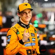 F�rmula 1: Piastri gan� en Bahr�in y McLaren pisa fuerte en el campeonato