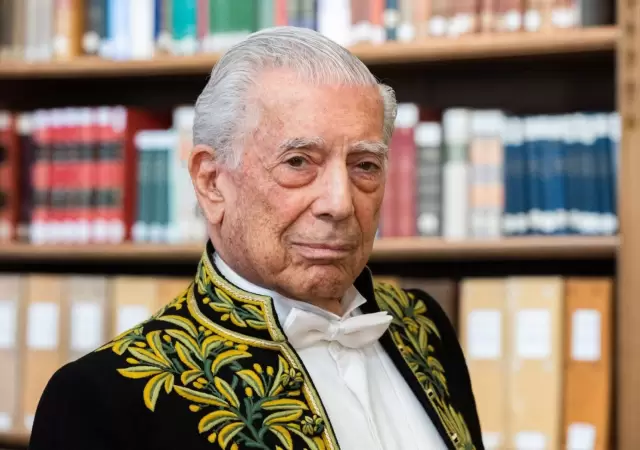 Mario Vargas Llosa.