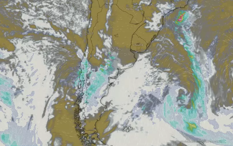 Nubes y tormentas sobre Argentina el lunes 14 de abril a las 10.07.