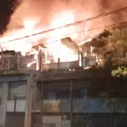 Horror en la madrugada: tres ni�os murieron en dantesco incendio