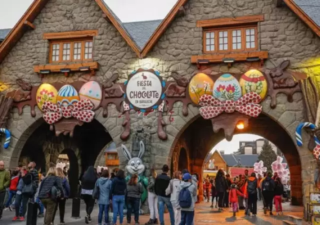 Una nueva edici�n de la Fiesta del Chocolate invita a locales y turistas a disfrutar a lo grande.