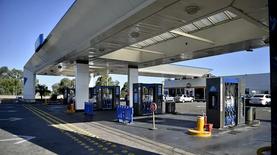 "No se privaron en abril de aumentar un 2%, y tienen otra excusa excelente: la demora en la aplicaci�n del impuesto a los combustibles" (R. Olocco)