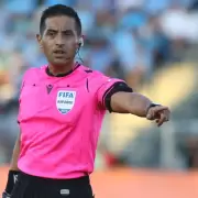 El �rbitro chileno designado para Godoy Cruz y Gremio tuvo un fuerte enfrentamiento con Castrilli