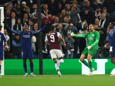 El PSG elimin� a Aston Villa rasgu�ando