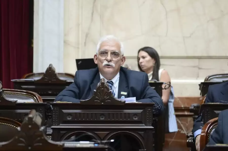 Carlos Zapata