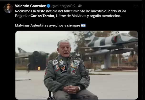 Homenaje a Carlos Tomba