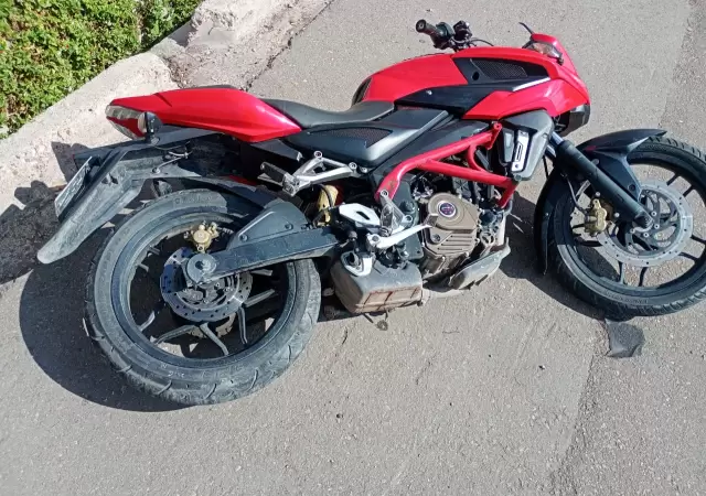 La motocicleta contaba con un pedido de secuestro por hurto agravado.