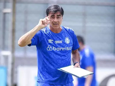 Gustavo Quinteros dej� de ser el entrenador de Gremio.