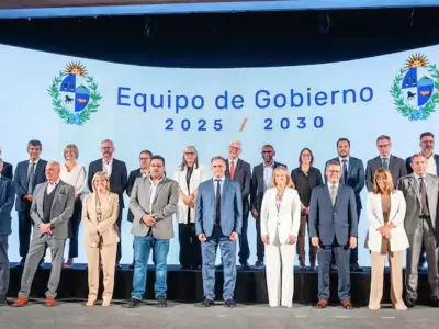 Yamand� Orsi y su gabinete