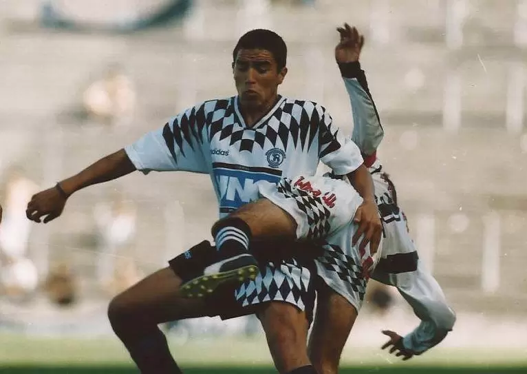 Nani Wolfhart marc� el gol del triunfo para la Lepra