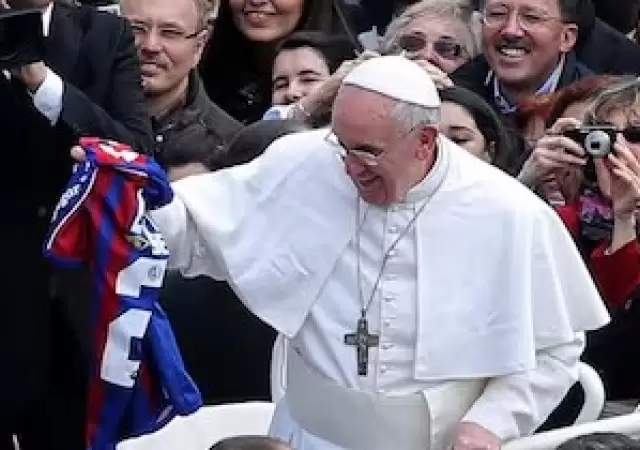 El papa Francisco nunca ocult� su pasi�n por San Lorenzo/ Fuente: X