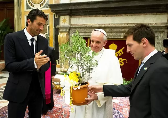 Lionel Messi despidi� al Papa Francisco.