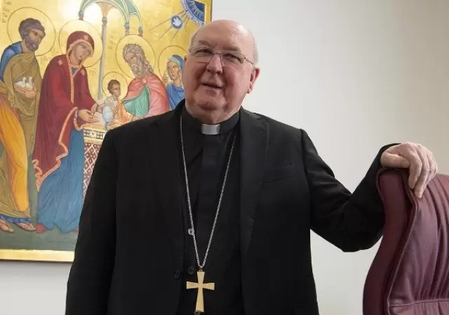 Kevin Farrell es, por el momento, el hombre fuerte del Vaticano.