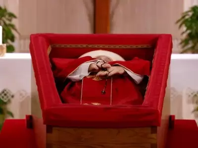 El papa Francisco en su f�retro.