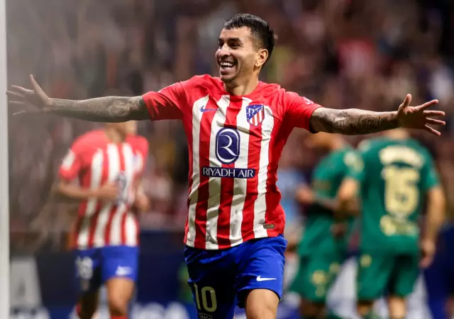 River sue�a con �ngel Correa.