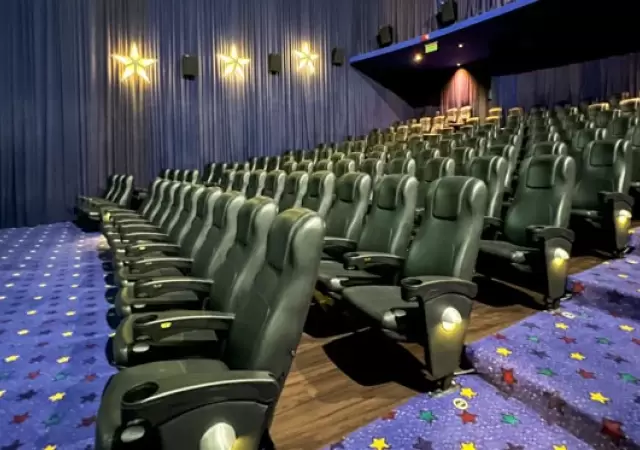 Horror en el cine: detuvieron a un hombre por abusar de una ni�a