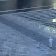 El d�a que el papa Francisco rez� solo en la m�tica Plaza San Pedro
