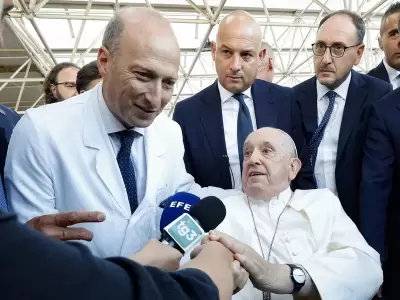 El m�dico Sergio Alfieri  cont� que con una caricia se despidi� del papa Francisco.