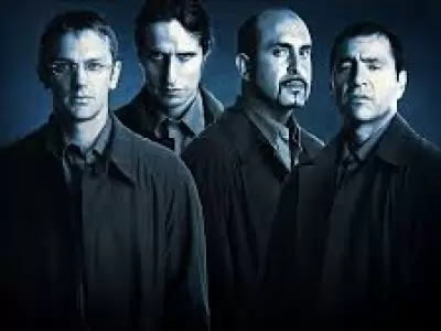 Los Simuladores.