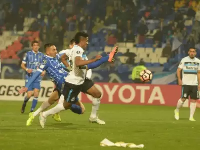 Godoy Cruz enfrent� a Gremio en la Copa Libertadores 2017.
