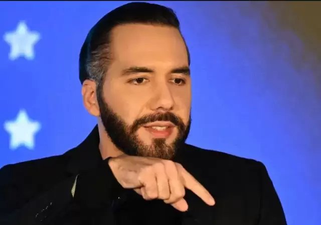 El presidente salvadore�o propone un aumento todav�a alejado de las necesidades de su ciudadan�a.