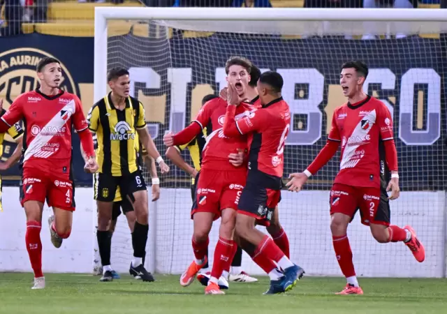 Deportivo Maip� empat� en Puerto Madryn.