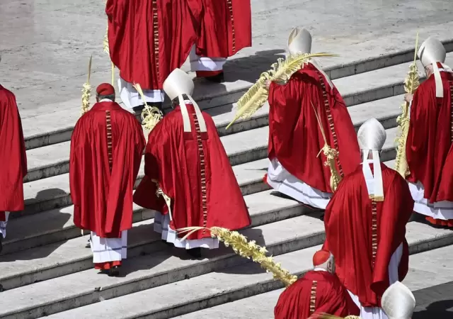 Sucesi�n de Francisco: un c�nclave in�dito entre fragmentaci�n y tensiones