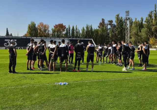 Gimnasia y Esgrima recibe en su cancha a Nueva Chicago y busca seguir siendo l�der