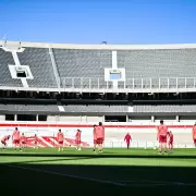 Los futbolistas de River y Boca que podr�an debutar en el Supercl�sico