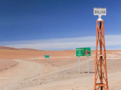 Frontera entre dos pa�ses distanciados./