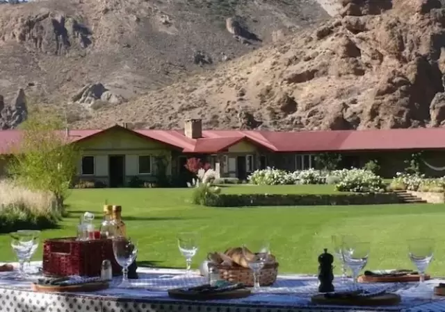 Estancia Pilpilcur�, una lujosa propiedad que posee alrededor de 3000 hect�reas.