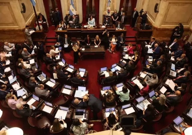 Los senadores cobrar�n m�s de 9 millones, superando 25 jubilaciones m�nimas