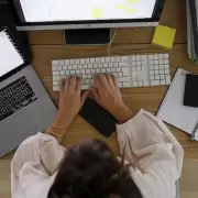 Crece el pluriempleo en Argentina: jornadas de hasta 17 horas para no caer en la pobreza