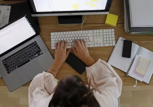 Cada vez m�s personas necesitan tener m�s de un empleo para poder llegar a fin de mes/ Fuente: Web