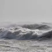 Tras el fuerte sismo en el sur, Chile desactiv� la alerta de tsunami pero sigue la evacuaci�n en Puerto Almanza