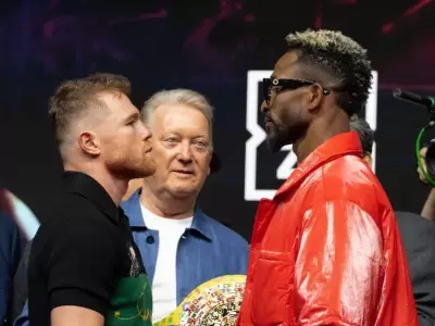 Canelo �lvarez y el cubano Will Scull se medir�n durante los primeros minutos de este domingo/ Fuente: X