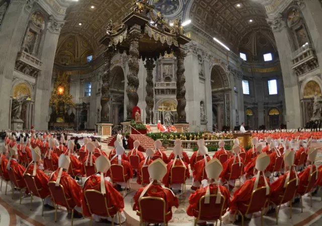C�nclave en el Vaticano.