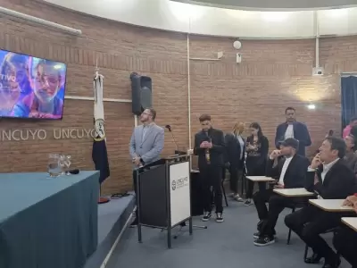 La inteligencia artificial entra al aula con 'Mendoza Aumentada'