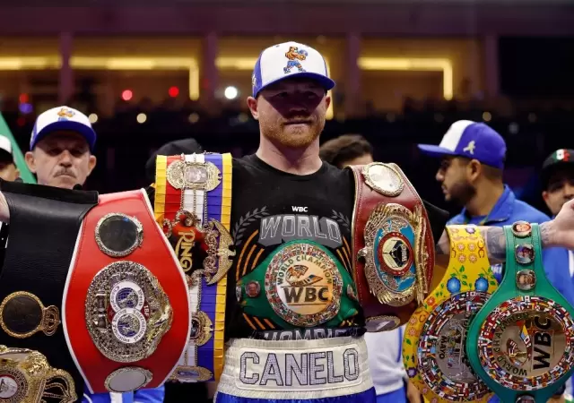 Canelo el supercampe�n.