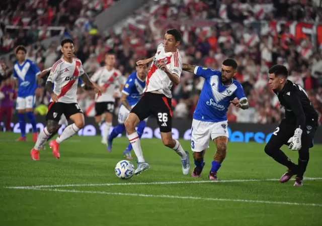 Nacho Fern�ndez marc� el tercero de los goles de River/Fuente: X