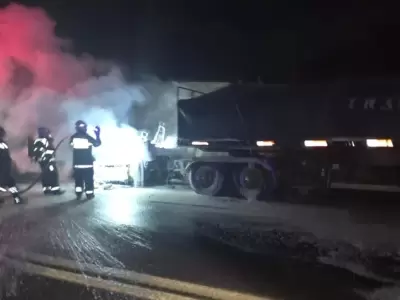 Cami�n chiileno se incendi� en Potrerillos/ Fuente: Captura de video