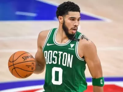 Tatum, figura de los Boston Celtics, actuales campeones de la NBA